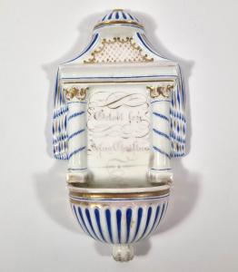 Starožitná porcelánová kropenka- Gelobt sei Jesus Christus