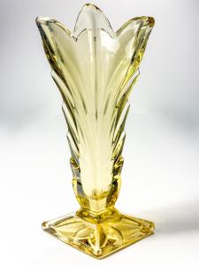 Žlutá váza Art Deco - Heřmanova Huť, 23 cm