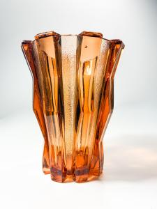 Oranžová art deco