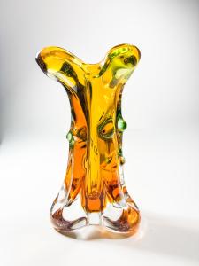 Vázička Niagara v hnědé, 17 cm