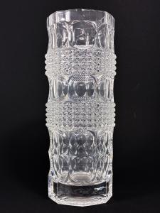 Váza s reliéfním zdobením, výška 26 cm