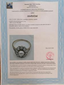 Starožitný zlatý prsten s perlou a diamanty, vel. 52