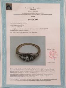 Prsten z bílého a žlutého zlata s diamanty, vel. 49