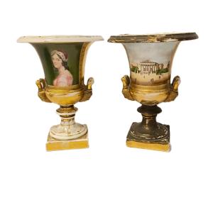 Párové dekorativní vázy s miniaturami