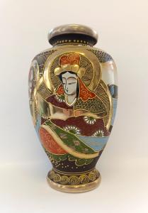 Stará porcelánová japonská váza Satsuma