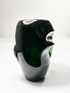 Váza - sytě zelená, 16 cm