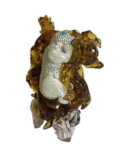 Skleněná soška - medvědi na stromě