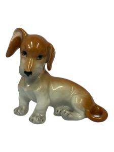 Porcelánová soška - rozespalé štěně, Wien