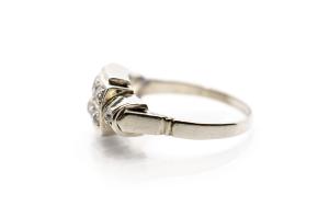 Zlatý prsten s diamanty 0,6 ct, vel. 55