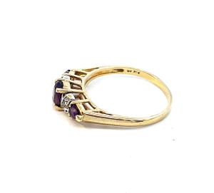 Zlatý prsten s ametysty a diamanty, vel. 54