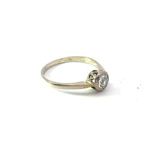 Zlatý prsten z bílého zlata s diamantem 0,39 ct, vel. 56
