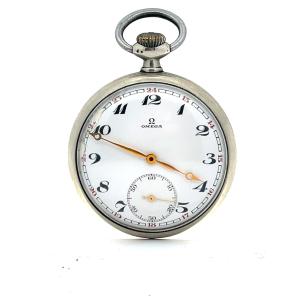 Švýcarské kapesní hodinky Omega, 15 rubínů