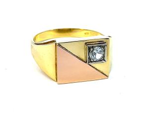 Pánský zlatý prsten s leukosafírem, vel. 65