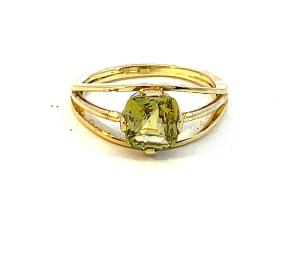Zlatý prsten s olivínem, vel. 51,5