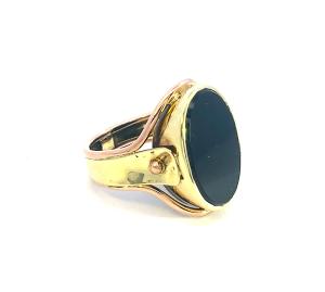 Pánský zlatý prsten s onyxem, vel. 63
