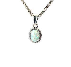 Zlatý přívěs s opálem a zirkony