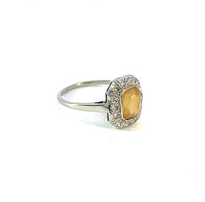 Starožitný zlatý prsten s přírodním chalcedonem a diamanty, první republika, vel. 51
