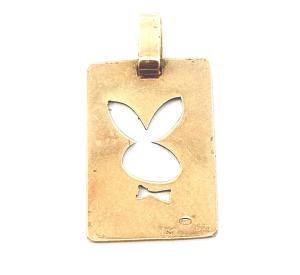 Zlatý přívěs, logo Playboy