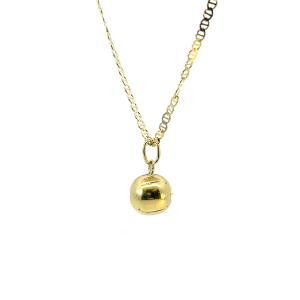 Zlatý přívěs, míč