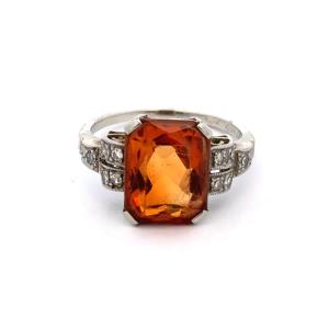 Starožitný prsten z bílého zlata s diamanty a topazem, vel. 54