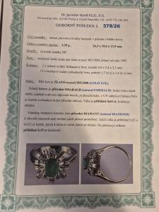 Zlatý prsten se smaragdem a diamanty, vel. 54